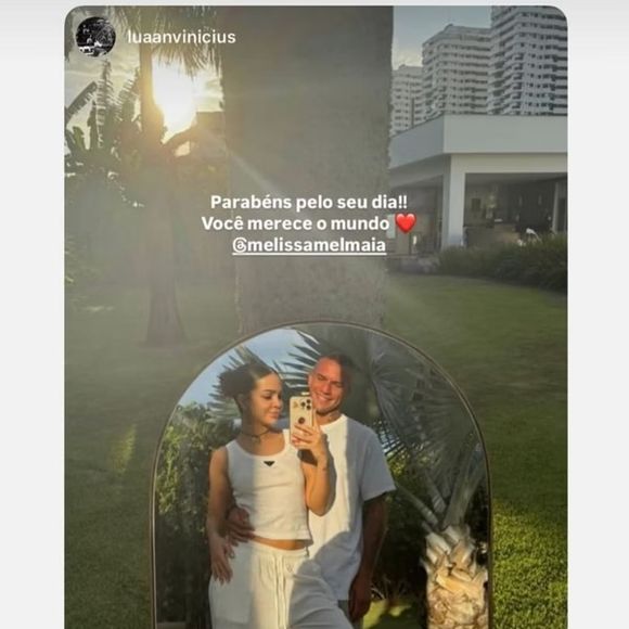 Lutador assume namoro com Mel Maia nos 21 anos da atriz