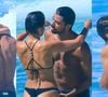No último dia de 'Mania de Você', Agatha Moreira protagoniza beijão e troca de carinhos intensa na praia com Rodrigo Simas