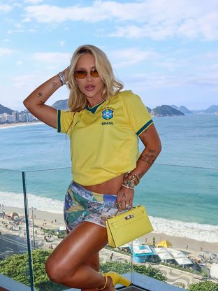 Vini Jr. defende Virgínia após xingamento em jogo do Brasil