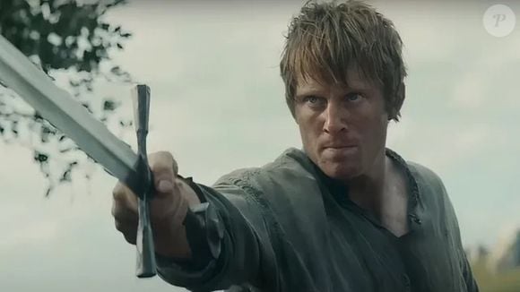 A ideia de levar a franquia aos cinemas existia desde os últimos anos da produção original. Os criadores de "Game of Thrones", D.B. Weiss e David Benioff, esperavam que a temporada final tivesse um lançamento nos cinemas. No entanto, esses planos nunca se concretizaram.