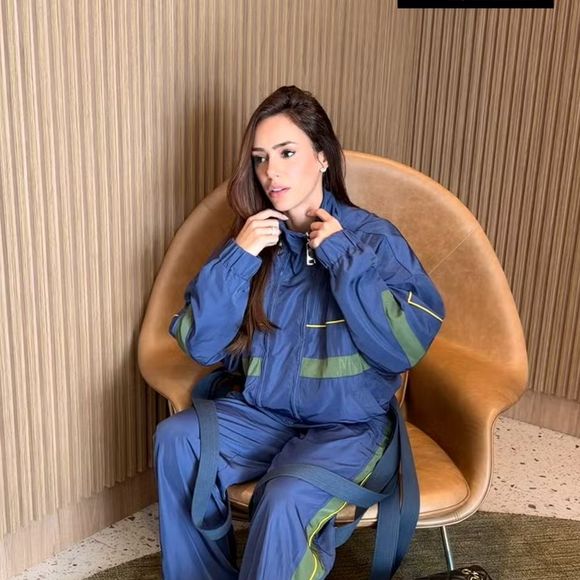 Entre viagens internacionais e a expectativa pela chegada de mais uma filha, Bruna Biancardi protagonizou um momento divertido que muitas mães conhecem bem. A influenciadora foi fotografada pela amiga Bianca Coimbra enquanto aproveitava uma fatia gigante de pizza, desejo que surgiu durante a gravidez