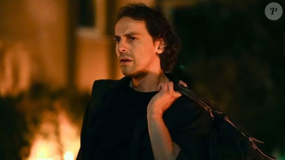 Metin Akdülger, o intérprete de Atilla na novela 'Coração de Mãe', saiu para se dedicar a série da Netflix