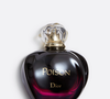 Lançado em 1985, o Poison, da Dior, segue atravessando gerações e continua sendo uma das fragrâncias mais marcantes e sedutoras da perfumaria internacional