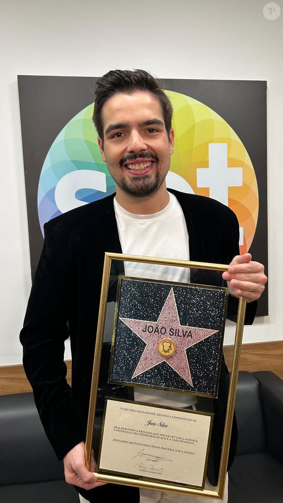 João Silva: ‘O Faustão está muito bem, obrigado. Isso é uma cala boca aos irresponsáveis, incluindo-se por um médico idiota’