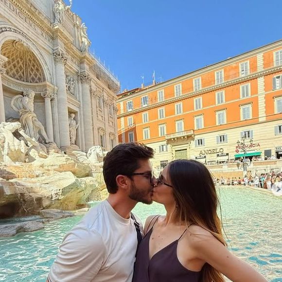 Gestação avança: Camila Queiroz já está no quinto mês e celebra a nova fase com simplicidade