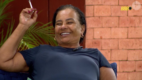 Tadeu Schmidt não deu 'bronca' em Solange Couto por falas problemáticas