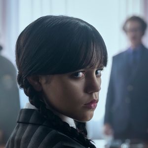 A Netflix confirmou que 'Wandinha' terá uma terceira temporada com a volta de seus personagens icônicos