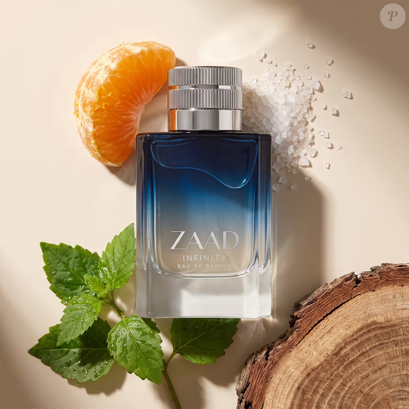 Assinado pelo renomado master perfumer Frank Voelkl, Zaad Infinity une o frescor cristalino da bergamota à intensidade das madeiras secas e ao toque sofisticado de notas minerais e salgadas