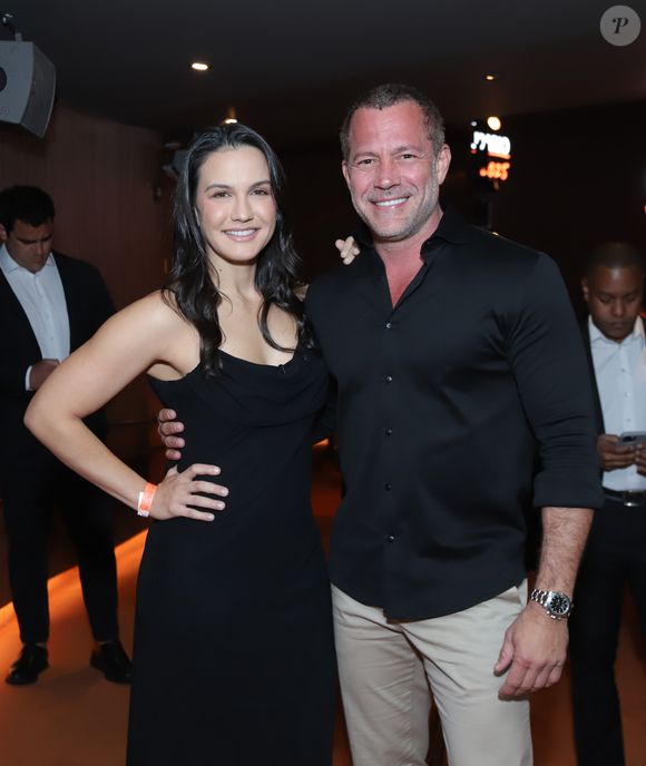 Malvino Salvador vive, desde 2013, um relacionamento com a lutadora Kyra Gracie e é pai de quatro filhos