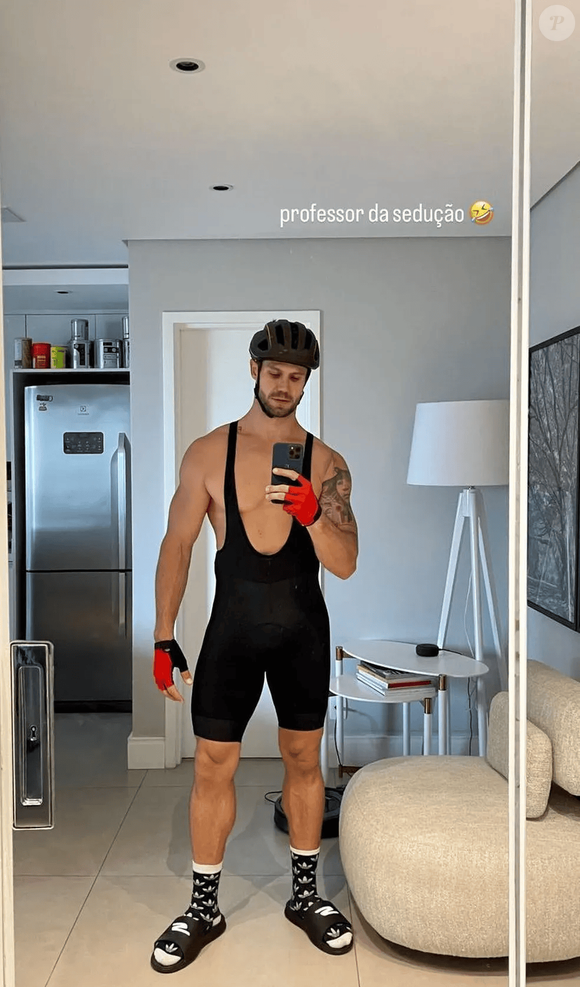 Tamanho importa no salto de esqui? Antes do início da temporada, atletas do salto de esqui passam por medições com scanner 3D, que analisam até a região genital