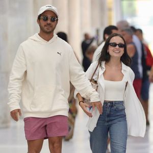 Larissa Manoela, hoje casada com André Luiz Frambach, afirmou que não tinha acesso a todo dinheiro que recebia por seus trabalhos