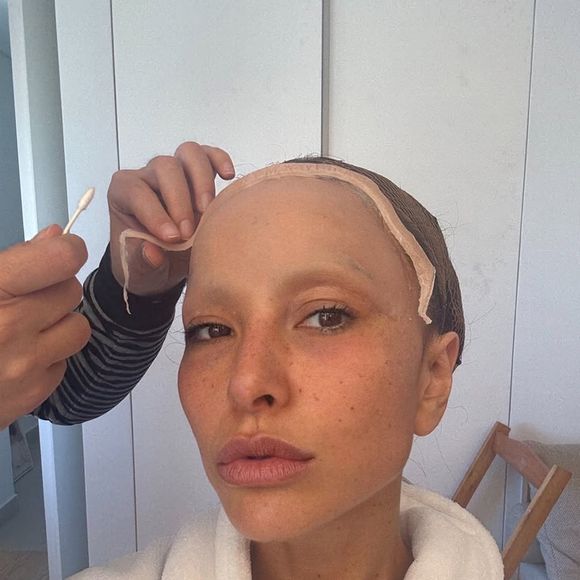 Sabrina Sato passa por transformação radical e fica irreconhecível em novo programa do GNT