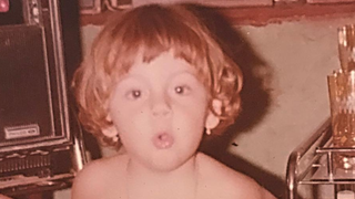 Reconhece? Essa bebê baiana fofíssima cresceu, virou estrela do axé e atuou em filme com Xuxa