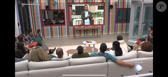 Apresentador do Casa do Patrão, Leandro Hassum admitiu ao vivo a inspiração do reality de Boninho no BBB e em A Fazenda