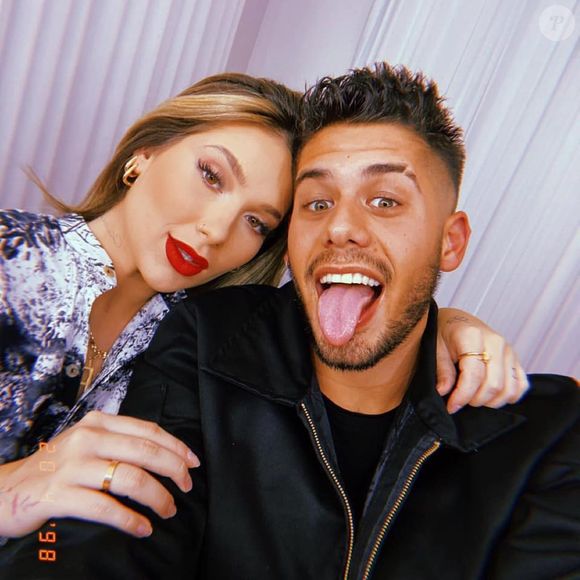 Zé Felipe também alternava de cortes de cabelo entre uma cor e outra