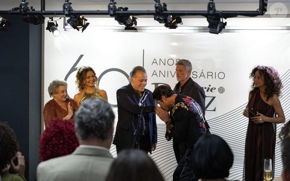 Abel comemora os 60 anos da Boaz em 'Dona de Mim'