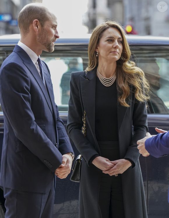 Príncipe William e Kate Middleton vivem ‘desacordos intermináveis’ e um ‘momento gélido’ nos bastidores da monarquia