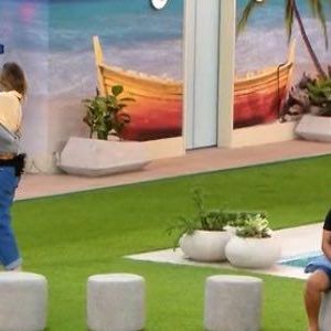 Web detonou Milena por atitude no Sincerão com Ana Paula Renault