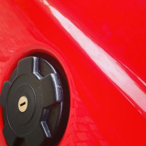 Carro antigo de William Bonner, o Volkswagen Gol GT 1986, está avaliado em R$ 50 mil