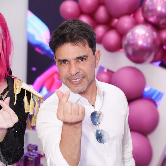 Zezé Di Camargo impressionou ao exibir seu novo carro de luxo
