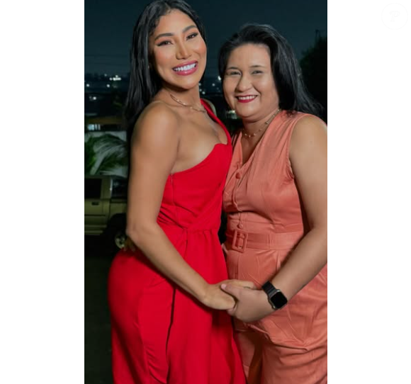 Lívia e Inalda fazem muitas trocas de carinho no Instagram: "Tenho muito orgulho de você"