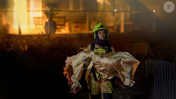 Tudo muda quando Evert, um dos membros do grupo, morre no incêndio após drogar sua esposa e filhos, que conseguem escapar com vida