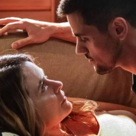 Filipa abre mão do amor por Danilo para que ele fique com Nina em 'Dona de Mim'