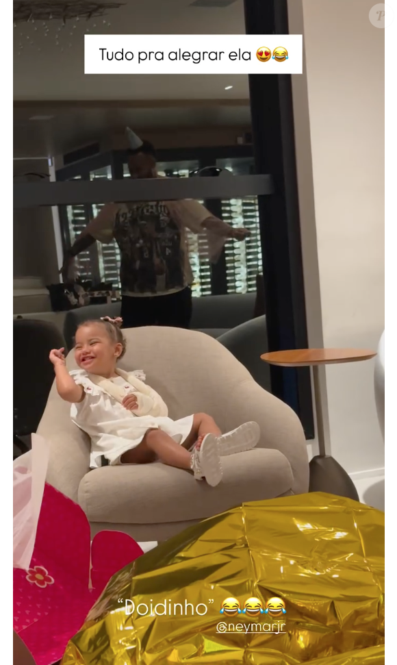 Muito expressiva, Mavie se divertiu com Neymar e ainda chamou o jogador de 'doidinho'