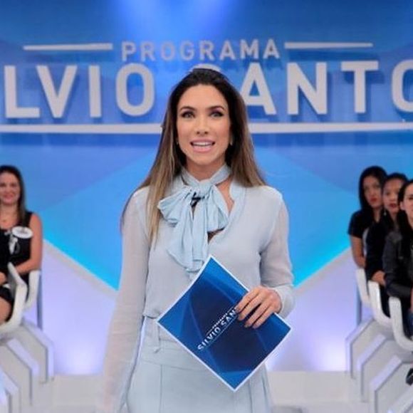 Patrícia Abravanel comanda o Programa Silvio Santos desde que o apresentador se afastou da TV por motivos de saúde