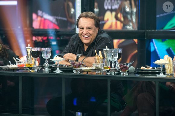 Ator da novela 'História de Amor', Dennis Carvalho passou mais de 30 dias no hospital, entre dezembro de 2023 e janeiro de 2024, sendo 20 em coma