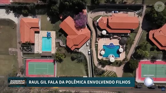 Vista aérea do condomínio de luxo onde Raul Gil tem 5 casas