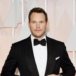 Chris Pratt é considerado um dos homens mais sexys do mundo e faz parte do elenco de 'A Guerra do Amanhã', do Prime Video, com o personagem Dan.
