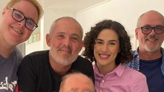 Renato Aragão ganha defesa da caçula, Lívian Aragão, após polêmica com filha Juliana Aragão: 'Não fazíamos ideia...'