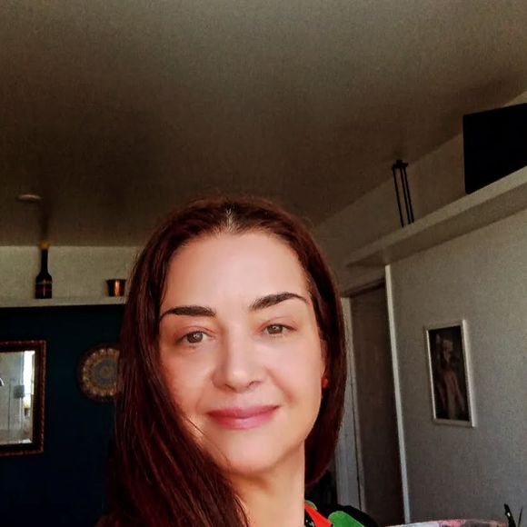 Em 2012, Alexandra Marzo decidiu reduzir as visitas que a filha, Giulia Butler, ainda menor de idade na época, fazia à avó