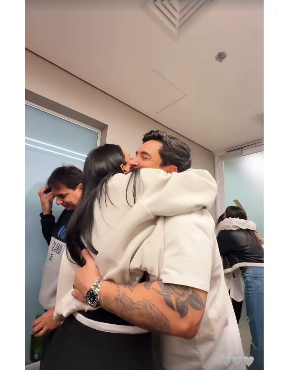 Família e amigos de Neymar e Bruna Biancardi se emocionaram com nascimento de Mel, terceira filha do jogador