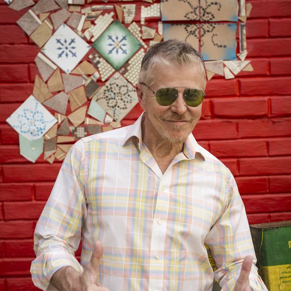 Hérnia de disco não precisa ser operada em 90% dos casos, mas Miguel Falabella precisou passar por cirurgia