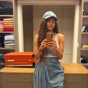 As tranças são uma escolha de estilo recorrente para Taís, revela hairstylist da atriz