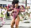 A Mangueira, escola de coração de Evelyn Bastos, foi a última escola da primeira noite de desfiles do Carnaval do RJ