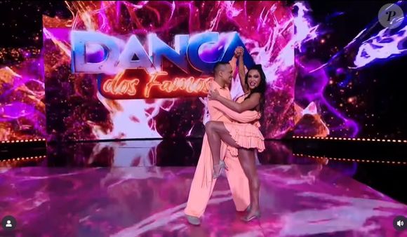 Gracyanne Barbosa se apresentou ao som de lambada