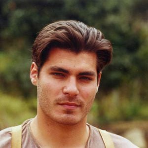 Com quase 30 anos de carreira na TV, Thiago Lacerda embalou personagens icônicos em novelas marcantes, como 'Terra Nostra'