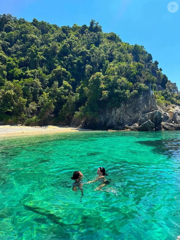 Kylie Jenner curte férias na Grécia