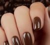 Cor marrom dá personalidade sem perder sofisticação e está em alta para esmalte