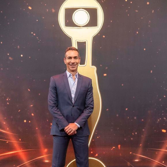 César Tralli disse que ‘o fim de semana estava batendo na porta’ ao apresentar a previsão do tempo com Jacqueline Brazil