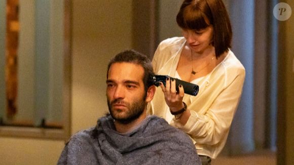 Solange corta o cabelo de Afonso após descoberta de leucemia em cena emocionante