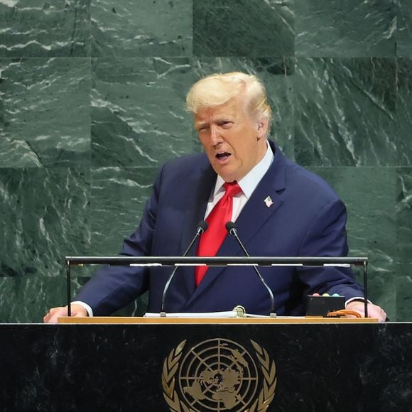 Neste sábado (28), os Estados Unidos bombardearam o Irã, que revidou lançando mísseis em Dubai, nos Emirados Árabes Unidos