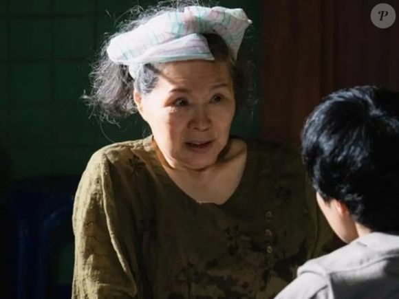 Lee Joo-sil sofreu uma parada cardíaca em sua casa e chegou a ser socorrida ao hospital, mas não resistiu
