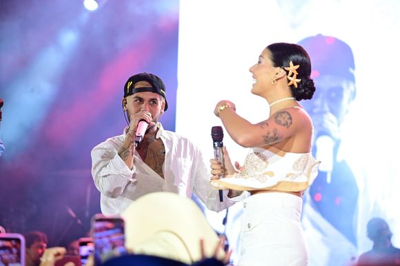 Segundo o jornalista Matheus Baldi, Ana Castela aceitou conversar com Zé Felipe longe do público, o que teria resultado em um momento íntimo entre os dois