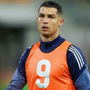 Convocado por Portugal, Cristiano Ronaldo vira 'raridade': figurinha do craque vira item de luxo e custa até R$ 5 mil