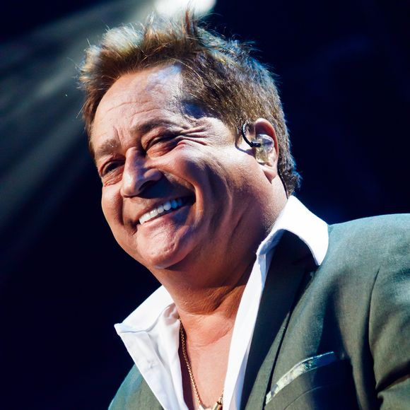 Leonardo viralizou nesta sexta-feira (24) após participar do aniversário de 3 anos da neta, Maria Flor