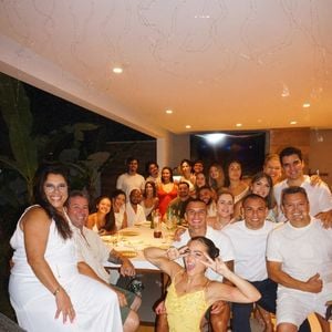 Em uma publicação no Instagram, a artista falou de forma recorrente sobre a importância da família e dos afetos, deixando uma mensagem carregada de emoção.